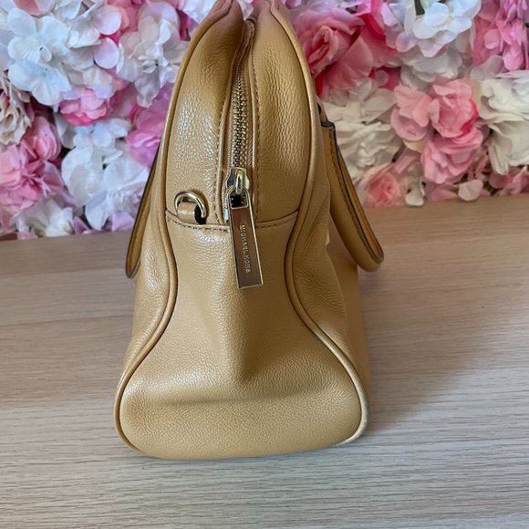 Michael Kors Handbag - Picture 4 of 14